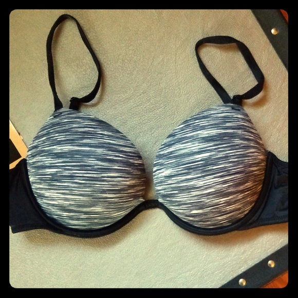 PINK Victoria's Secret Other - VS PINK Push Up Bra